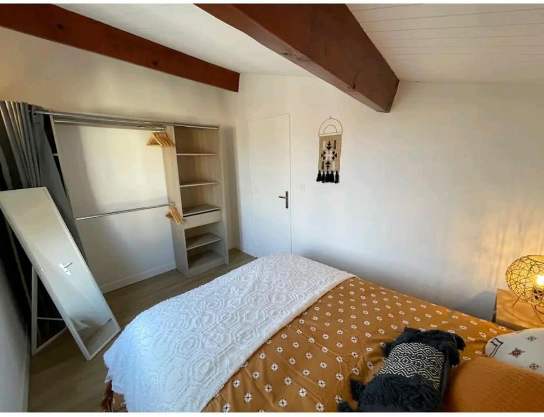 Le Loft Berbere - Ideal Couples, Familles, Business - Centre Historique, Wifi , Netflix Niort Bagian luar foto