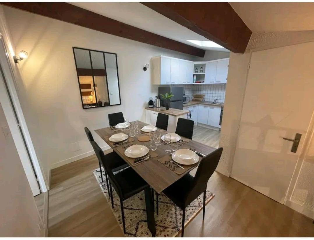 Le Loft Berbere - Ideal Couples, Familles, Business - Centre Historique, Wifi , Netflix Niort Bagian luar foto