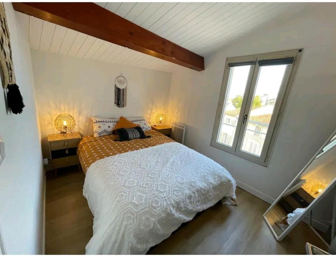 Le Loft Berbere - Ideal Couples, Familles, Business - Centre Historique, Wifi , Netflix Niort Bagian luar foto